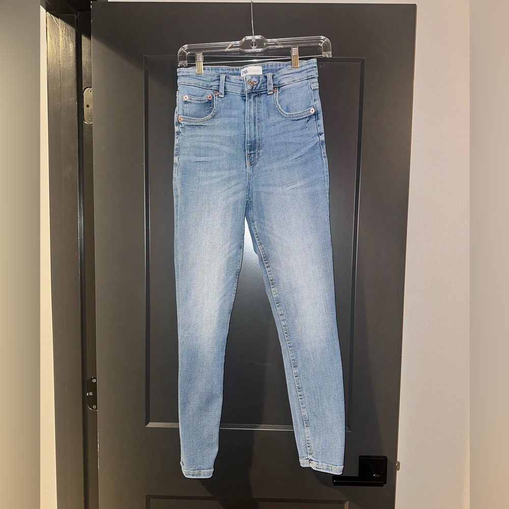 Zara High Waisted Skinny Jeans